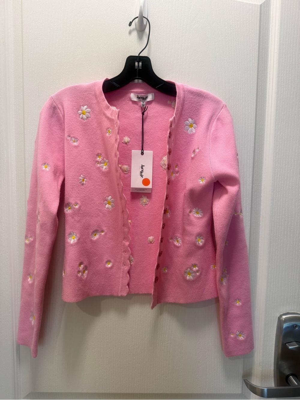 Jacquie the label Women’s Pink Daisy Knit Cardigan Sweater size S NWT - Picture 2 of 5